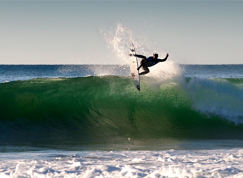 J Bay Returns to WCT for 2014 