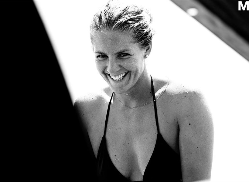 Awesome Morgan Maassen Flick of Steph Gilmore in France.