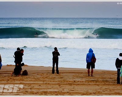 Quiksilver Pro France... big waves to come